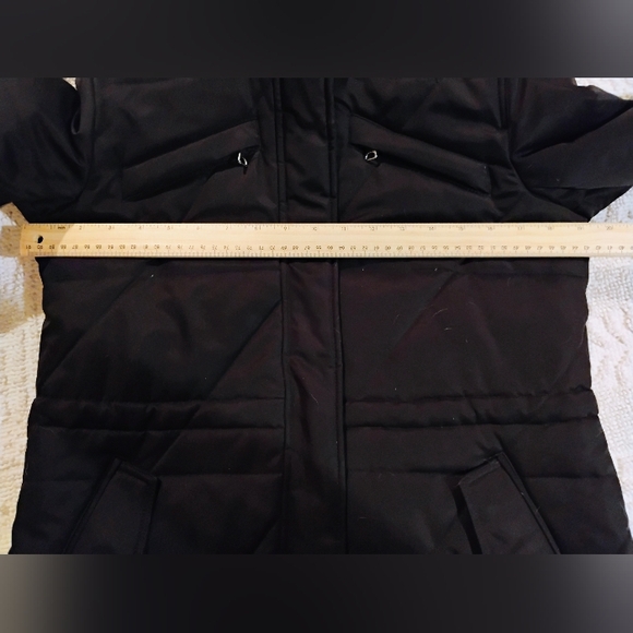 Women's Zara Trafaluc Size Medium hooded coat black puffer Removable Hood & Fur - Picture 13 of 15